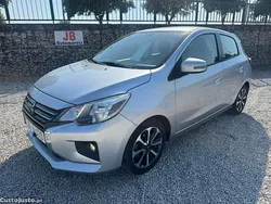 Cinza Usado 2020 Mitsubishi Space Star Intense | € 12.650 (Bom preço)
