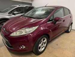 Vermelho Usado 2009 Ford Fiesta Trend Citadino | € 4.990 (Bom preço)