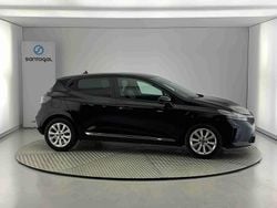 Preto Usado 2024 Renault Clio V Evolution Citadino | € 17.990 (Preço justo)