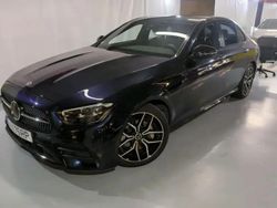 Cinza Usado 2023 Mercedes E300 AMG line Sedan | € 49.990 (Preço elevado)
