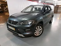 Cinzento Usado 2019 Seat Ateca SUV | € 19.490 (Preço justo)