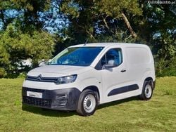 Branco Usado 2019 Citroën Berlingo Monovolume | € 11.500 (Preço justo)