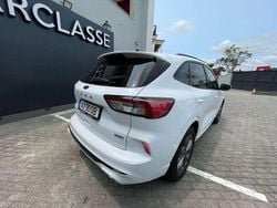 Branco Usado 2023 Ford Kuga SUV | € 29.750 (Preço justo)
