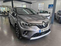 Cinzento Usado 2023 Renault Captur Techno SUV | € 19.700 (Preço justo)
