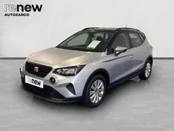 Cinzento Usado 2023 Seat Arona Style SUV | € 17.500 (Preço justo)