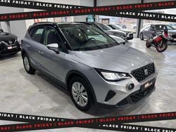 Cinzento Usado 2023 Seat Arona Style SUV | € 17.900 (Preço justo)
