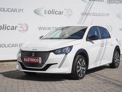 Branco Usado 2022 Peugeot e-208 Allure Citadino | € 18.500 (Preço elevado)
