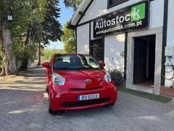 Vermelho Usado 2010 Toyota iQ Citadino | € 8.800 (Preço elevado)