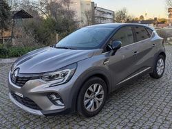 Cinzento Usado 2022 Renault Captur SUV | € 17.450 (Bom preço)
