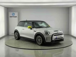 Branco Usado 2022 Mini Cooper SE Hatch Citadino | € 28.990