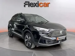 Preto Usado 2023 MG ZS Luxury Sedan | € 27.890 (Preço justo)