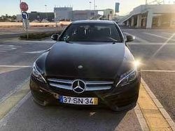 Usado 2015 Mercedes C200 Sedan | € 21.000 (Bom preço)