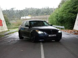 Azul Usado 2008 BMW 520 | € 14.000