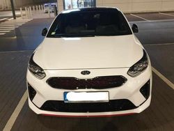 Branco Usado 2021 Kia Ceed GT Carrinha | € 32.000