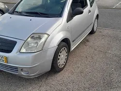 Usado 2004 Citroën C2 Citadino | € 2.400 (Preço justo)