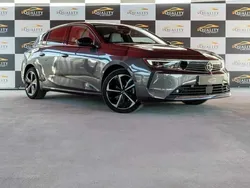 Cinzento Usado 2023 Opel Astra Elegance Citadino | € 24.990 (Preço elevado)