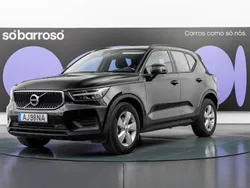 Preto Usado 2021 Volvo XC40 Momentum SUV | € 24.490 (Bom preço)
