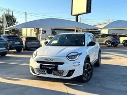 Branco Usado 2025 Fiat 600 La Prima SUV | € 24.750 (Preço justo)