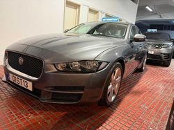 Cinza Usado 2017 Jaguar XE Portfolio Sedan | € 15.900 (Super Preço)