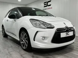 Branco Usado 2016 Citroën DS3 Chic Citadino | € 13.650