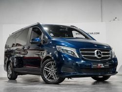 Azul Usado 2017 Mercedes V220 Avantgarde Monovolume | € 41.900