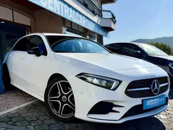 Branco Usado 2021 Mercedes A180 AMG line | € 29.950 (Preço justo)