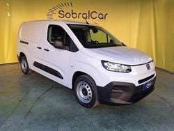 Branco Usado 2024 Fiat Doblò Monovolume | € 23.000 (Caro)