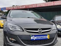 Cinzento Usado 2016 Opel Astra Excite Carrinha | € 9.998 (Preço justo)