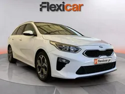 Branco Usado 2021 Kia Ceed Sportswagon Carrinha | € 17.980 (Preço elevado)
