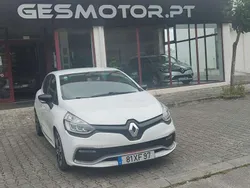 Branco Usado 2016 Renault Clio IV Trophy Citadino | € 19.990 (Caro)