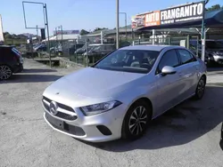 Cinzento Usado 2020 Mercedes A180 | € 21.000 (Super Preço)