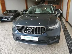 Azul Usado 2020 Volvo XC40 Momentum SUV | € 29.500 (Preço justo)