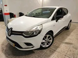 Branco Usado 2016 Renault Clio IV | € 10.490 (Preço justo)