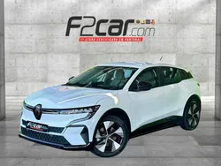 Branco Usado 2022 Renault Mégane | € 27.990 (Preço justo)