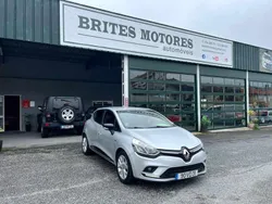 Cinzento Usado 2018 Renault Clio IV Citadino | € 12.950 (Preço justo)