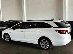 Branco Usado 2021 Opel Astra Business Edition Carrinha | € 12.900 (Preço justo)