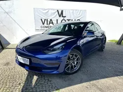 Azul Usado 2019 Tesla Model 3 Standard Range Sedan | € 23.500 (Preço justo)