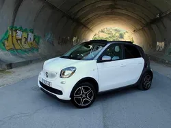 Branco Usado 2018 Smart ForFour Citadino | € 14.990 (Preço elevado)