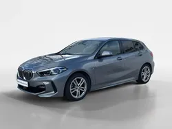 Cinza Usado 2023 BMW 116 Citadino | € 30.000 (Preço justo)