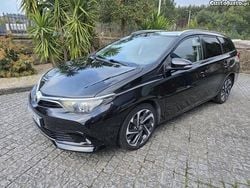 Preto Usado 2015 Toyota Auris Sport Carrinha | € 9.980 (Preço justo)
