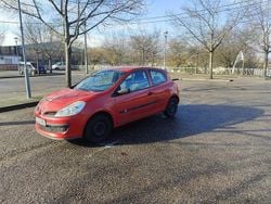 Usado 2006 Renault Clio III | € 2.800 (Preço justo)