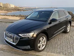 Usado 2019 Audi e-tron SUV | € 25.990 (Bom preço)