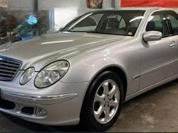 Usado 2007 Mercedes E320 Elegance Sedan | € 13.950
