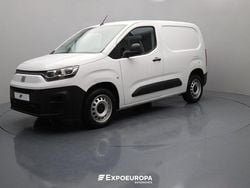 Branco Usado 2023 Fiat Doblò Monovolume | € 17.990 (Preço justo)