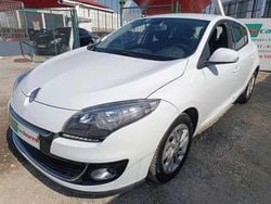 Branco Usado 2013 Renault Mégane III Dynamique Citadino | € 7.650 (Bom preço)
