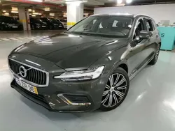 Cinza Usado 2019 Volvo V60 Inscription Carrinha | € 28.300 (Preço justo)