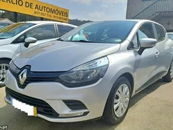 Cinza Usado 2017 Renault Clio IV Zen | € 12.250 (Preço justo)