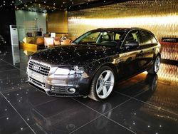 Cinza Usado 2011 Audi A4 Sport Carrinha | € 13.250 (Preço elevado)