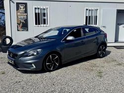 Cinza antracite Usado 2014 Volvo V40 R-Design Carrinha | € 12.500 (Preço justo)