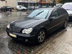 Usado 2001 Mercedes C220 Avantgarde | € 4.750